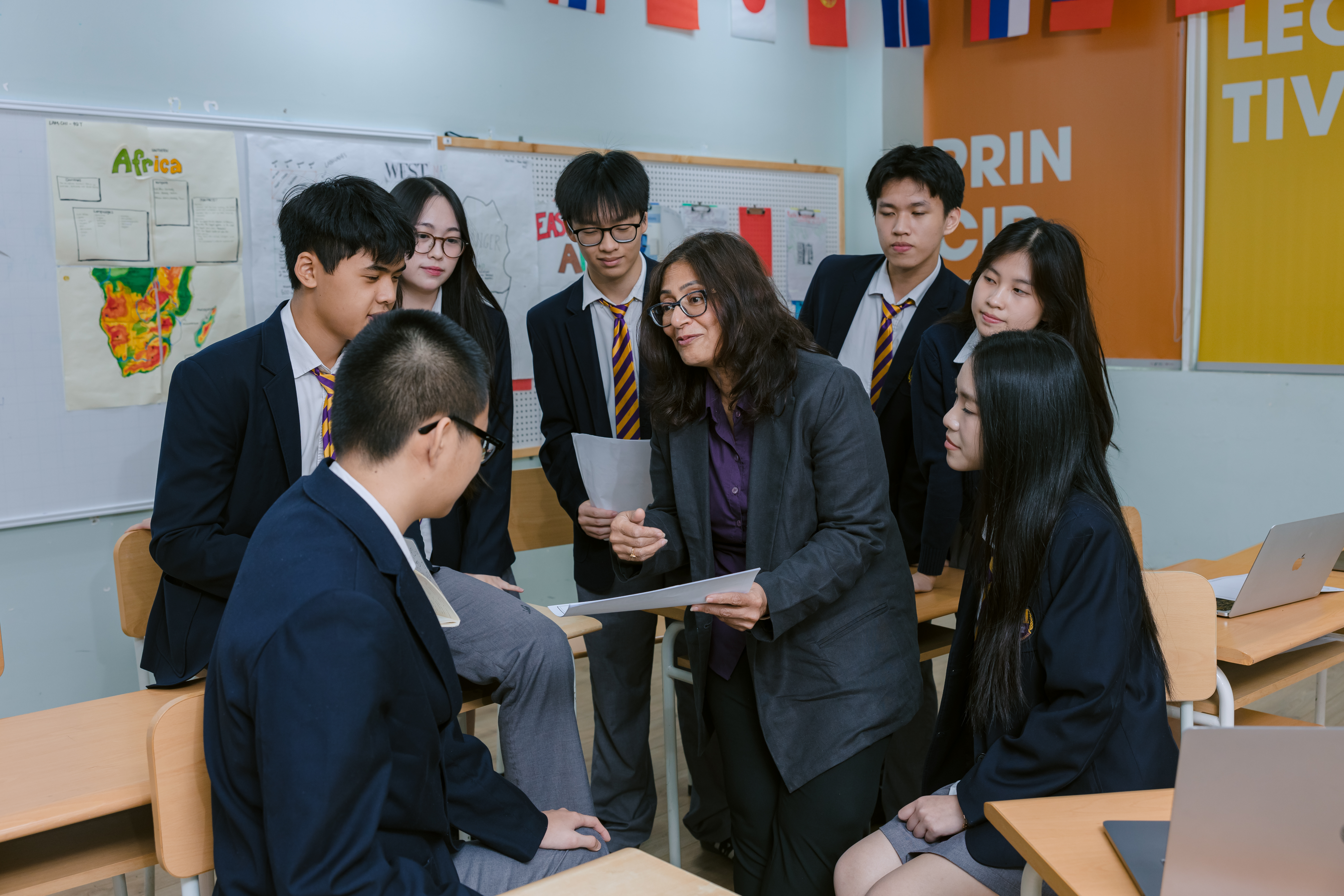học bổng du học tại Olympia