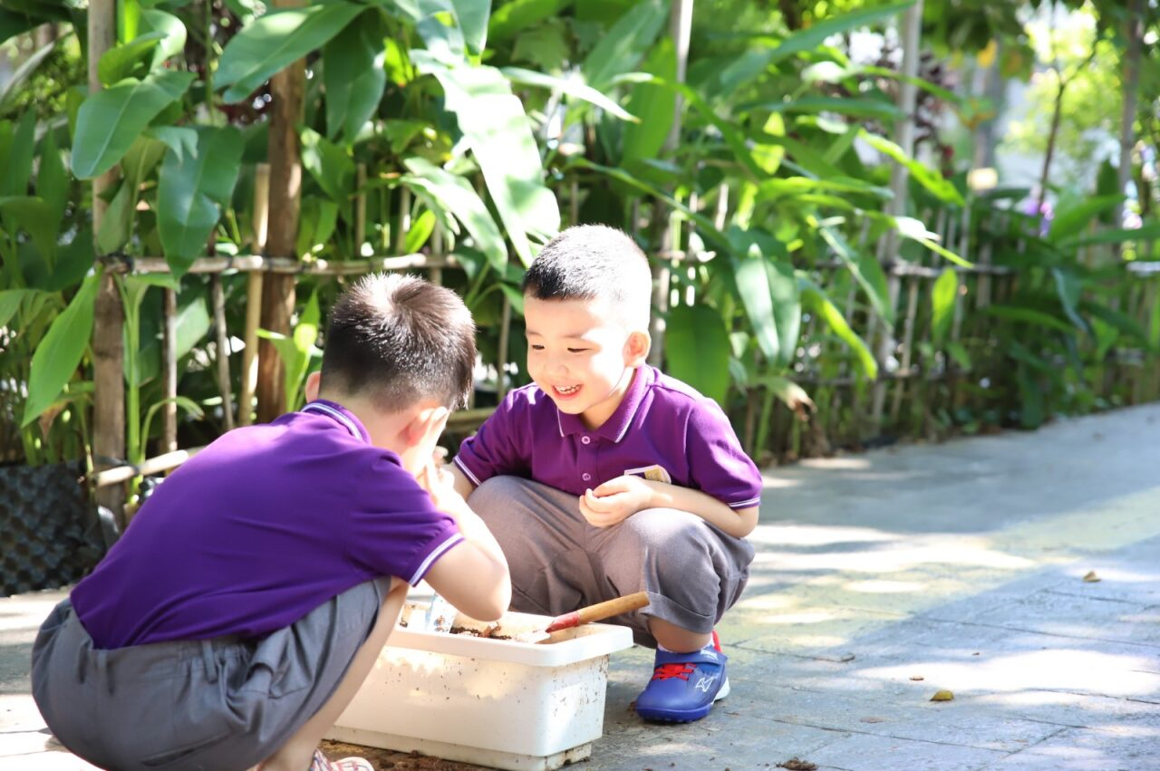 ky-nang-tu-phuc-vu-01