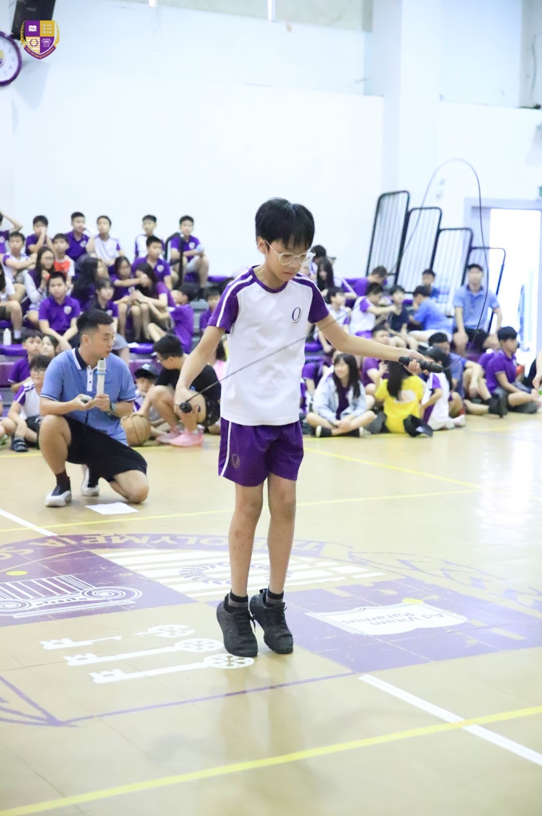 tri-thong-minh-the-chat-02