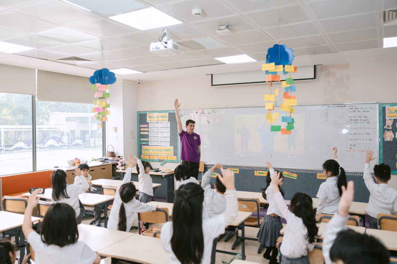 phuong-phap-day-tre-kem-tap-trung-03