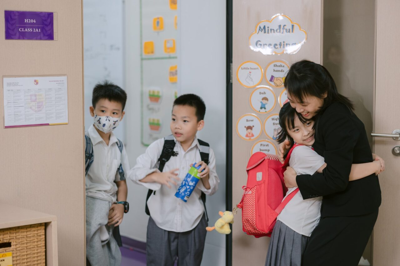 nen-cho-con-hoc-truong-tieu-hoc-cong-hay-tu-03