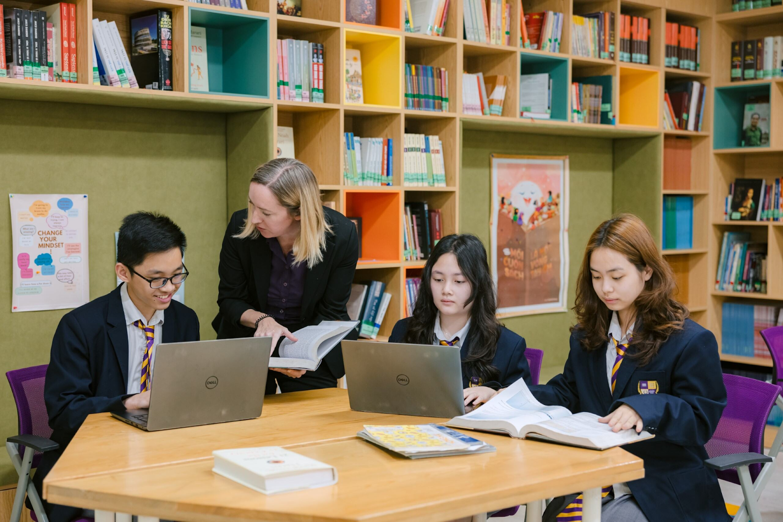 cac-truong-song-ngu-tai-ha-noi-03