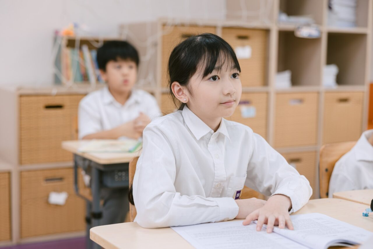 phuong-phap-day-tre-kem-tap-trung-04