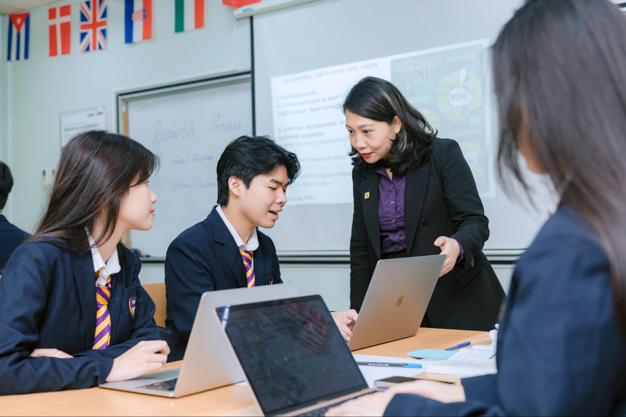 chương tr&igrave;nh bằng t&uacute; t&agrave;i quốc tế